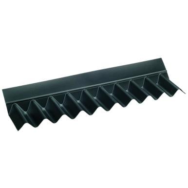 Ein schwarzes Wandanschlussprofil von Onduline.